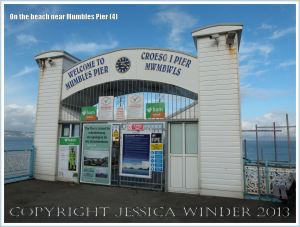 View of the entrance to Mumbles Pier