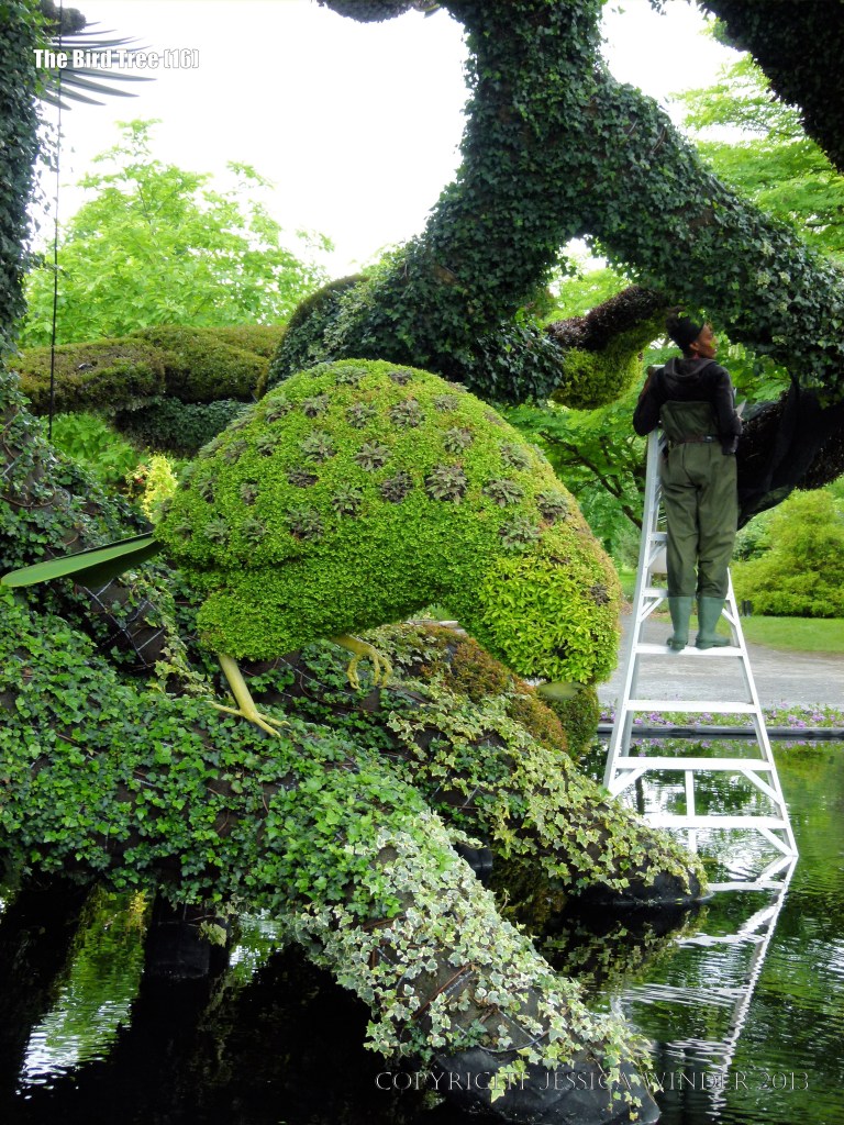 The Bird Tree mosaiculture at Jardin Botanique de Montreal