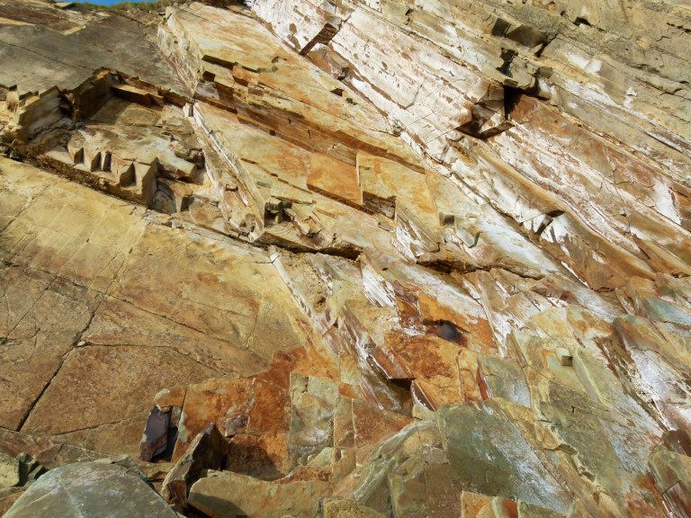Rock colour and texture in Silurian Period silt stones and sandstones from the Drompoint Formation in Dingle