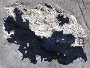 Pattern and texture of rock in a wall