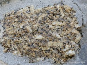 Pattern and texture of rock in a wall