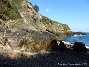 Looking at the promontory on the north side of Marble Bay from the beach