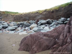 Boulders and rocks at Trabeg beach