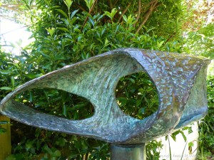 Bronze sculpture by Barbara Hepworth