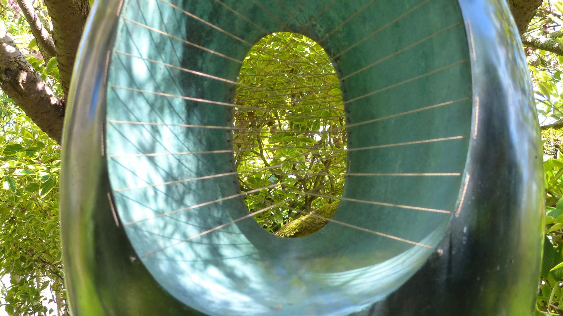 Bronze sculpture by Barbara Hepworth
