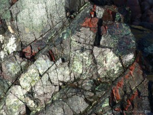 Close-up image serpentine rock