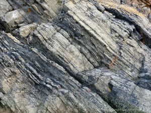Sedimentary rock strata patterns