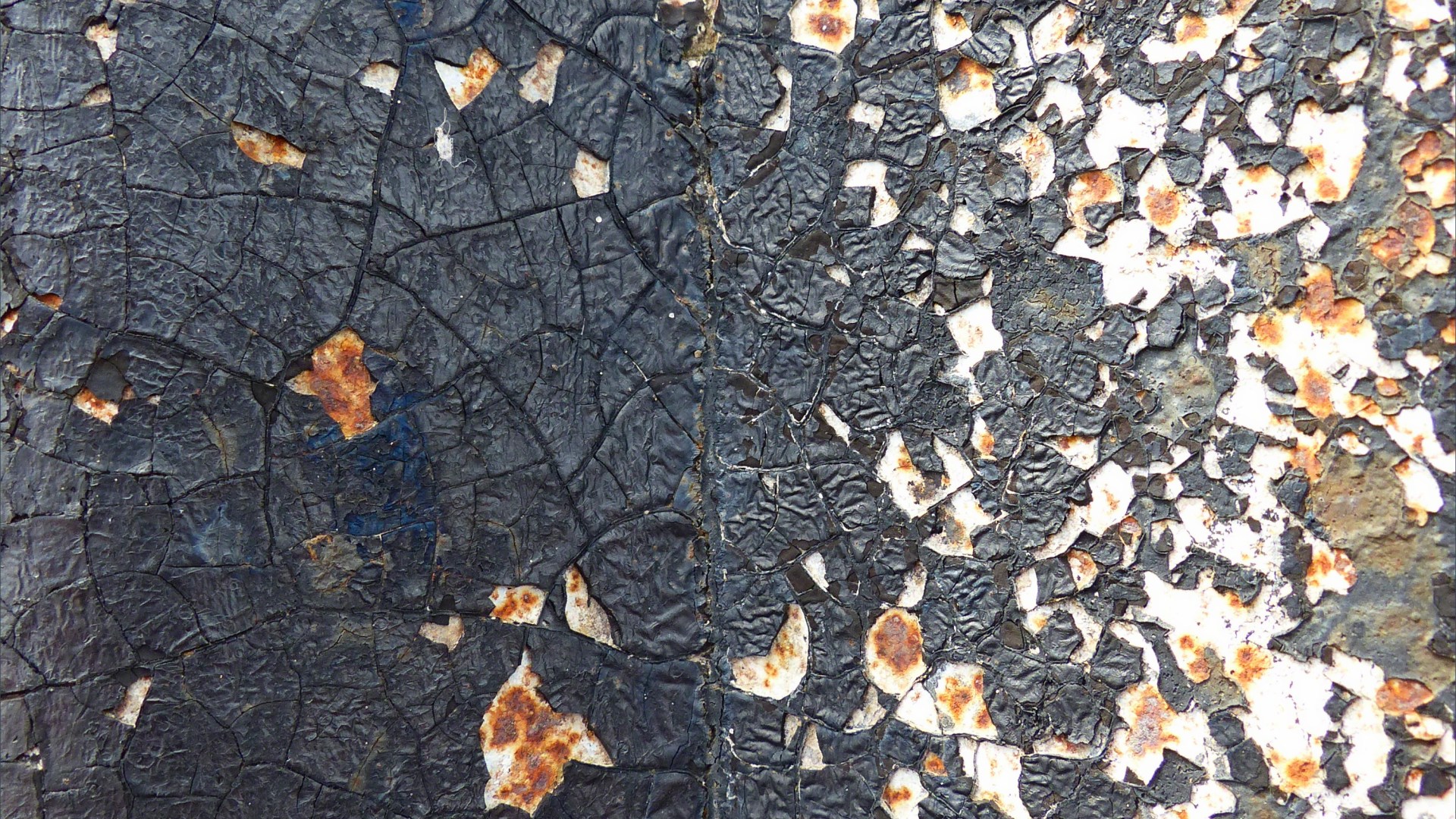 Textures produced by weathering on corrugated iron