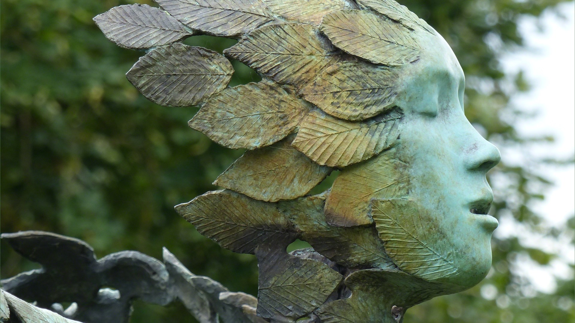 Bronze sculpture "Zephyr" by Simon Gudgeon