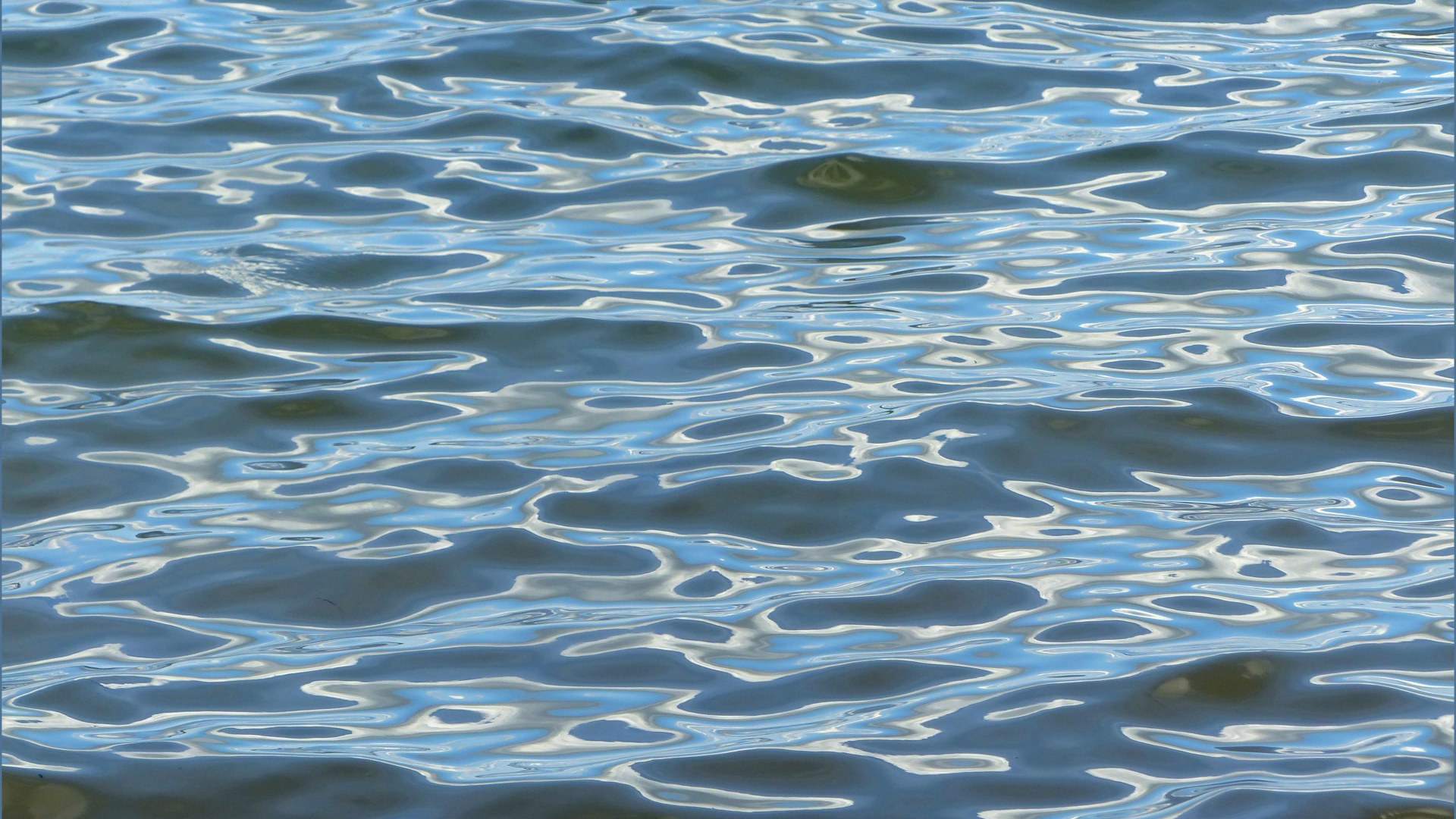 Patterns on sea water at Studland Bay