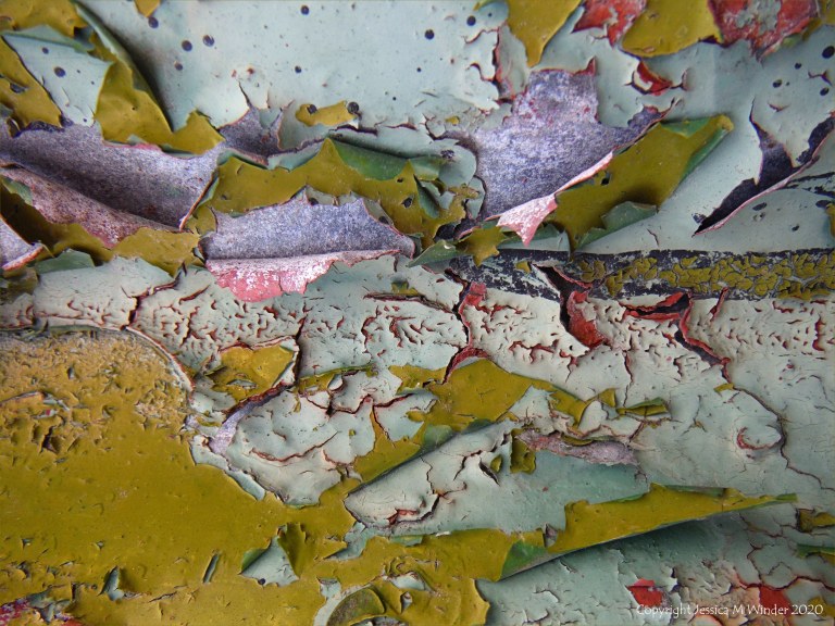 Colour, pattern and texture in peeling paintwork