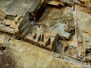 Natural patterns in rocks