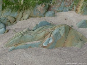 Natural patterns in rocks