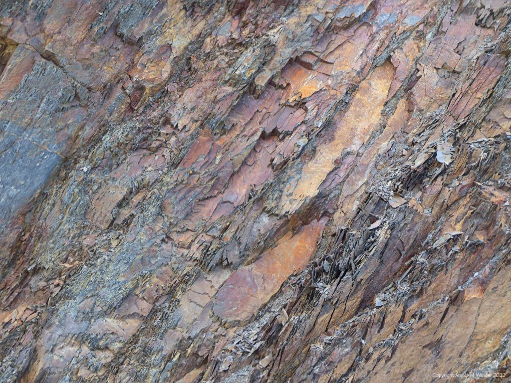 Rock colour, pattern, and texture in Silurian mudstones in Nova Scotia